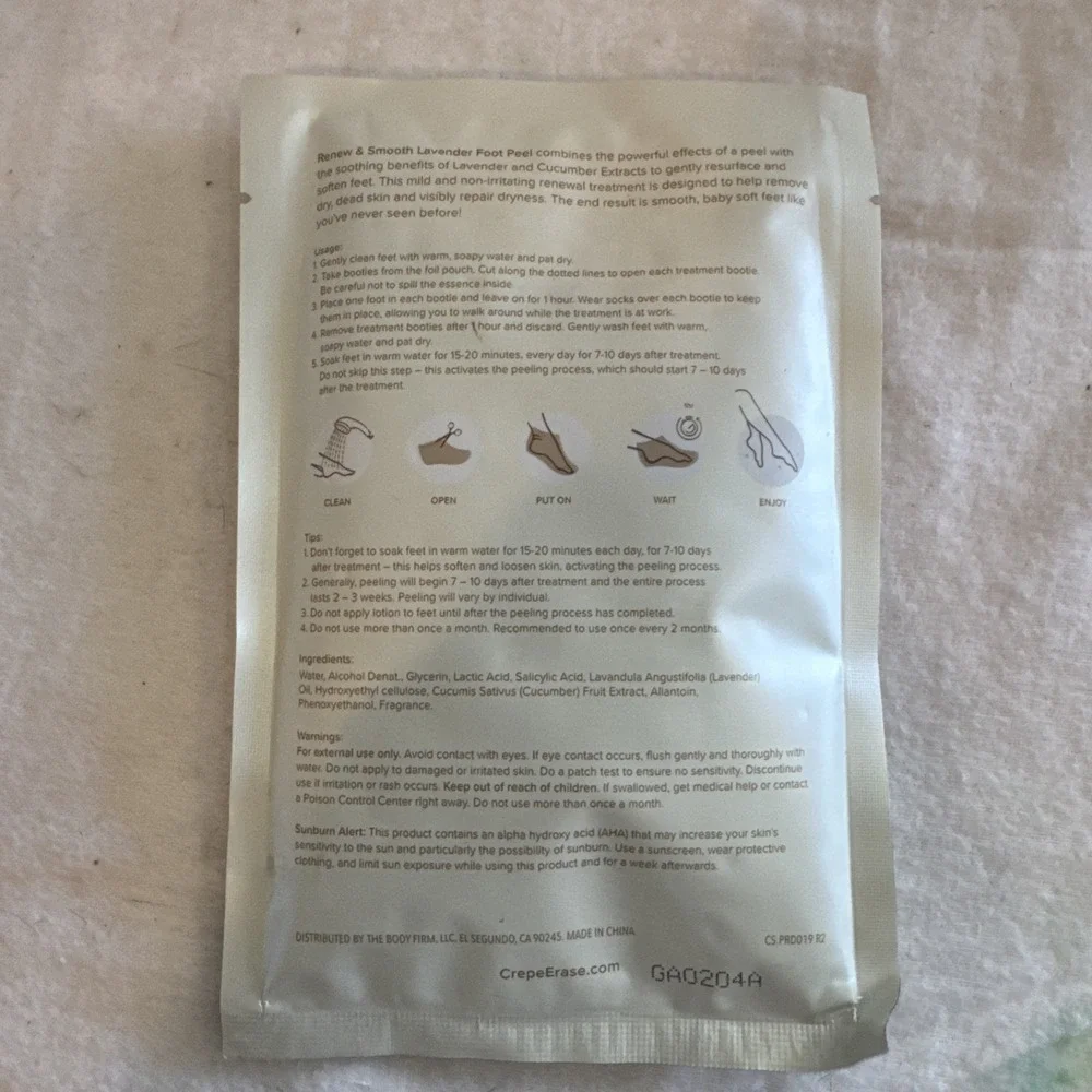 Crepe Erase BODY FIRM Renew & Smooth Foot Peel & Foot‎ Mask Set New!